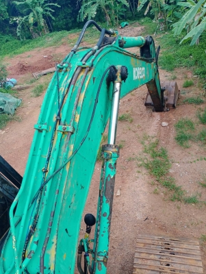 ขายKOBELCO SK120-/// ช่วงล่างใหม่ทั้งหมดเอวแน่นระบบไฮดรอลิคดีแอร์พร้อมราคา 380,000