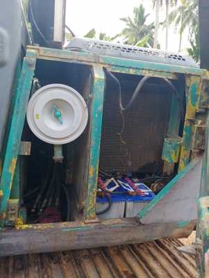 มี VDO ให้ชม.KOBELCO SK200-/// ช่างล่างใหม่ทั้งหมด เครื่องดีระบบไฮดรอลิคดี แอร์พร้อม ราคา 380,000