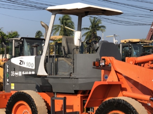 ขายรถตักล้อยาง HITACHI ZW100 ปี 2012 แขนยาวพิเศษ นำเข้าเองจากญี่ปุ่น สภาพสวยพร้อมใช้งาน มีVDOการทำงานครับ ขายรถตักล้อยาง HITACHI ZW100 ปี 2012 แขนยาวพิเศษ นำเข้าเองจากญี่ปุ่น สภาพสวยพร้อมใช้งาน มีVDOการทำงานครับ