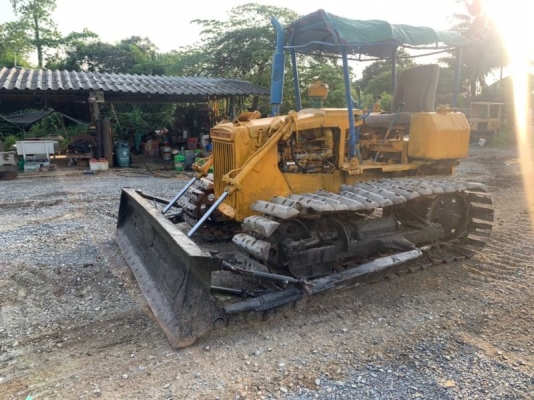 KOMATSU D20-3
