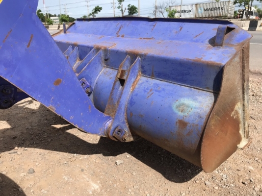 ขายรถตักล้อยาง KOMATSU WA40-3E นำเข้าเองจากญี่ปุ่น สภาพสวยพร้อมใช้ มีVDOการทำงานครับ ขายรถตักล้อยาง KOMATSU WA40-3E นำเข้าเองจากญี่ปุ่น สภาพสวยพร้อมใช้ มีVDOการทำงานครับ