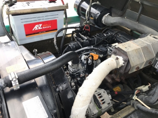 ขายรถตักล้อยาง KOMATSU WA40-3E นำเข้าเองจากญี่ปุ่น สภาพสวยพร้อมใช้ มีVDOการทำงานครับ ขายรถตักล้อยาง KOMATSU WA40-3E นำเข้าเองจากญี่ปุ่น สภาพสวยพร้อมใช้ มีVDOการทำงานครับ