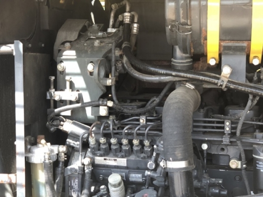 ขายรถตักล้อยาง KOMATSU WA320-5 นำเข้าเองจากญี่ปุ่น สภาพสวยพร้อมใช้ มีVDOการทำงานครับ ขายรถตักล้อยาง KOMATSU WA320-5 นำเข้าเองจากญี่ปุ่น สภาพสวยพร้อมใช้ มีVDOการทำงานครับ