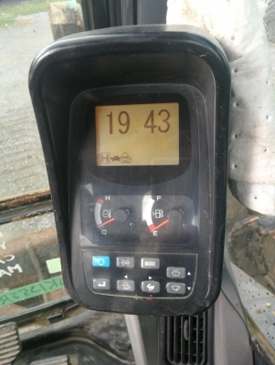 KOBELCO SK135SR-2 YY05 นำเข้าจากญี่ปุ่น ราคาพิเศษ