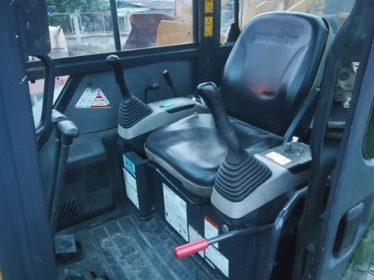 แบคโฮ 5 ตัน  KOMATSU PC50MR-2 เก่าญี่ปุ่นแท้ๆ