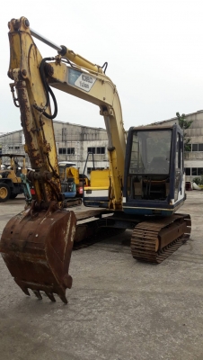KOBELCO SK60-1 (Mark3) เครื่องยนต์ ISUZU -4JB1 จำนวน 4 สูบ คอนโทรลน้ำมัน, ปั๊มนิ้ว, แทรคเหล็ก, มีลายหัวเจาะ รถเดิมๆเก่านอก มีเอกสาร ยังไม่เคยผ่านการใช้งานในเมืองไทย
