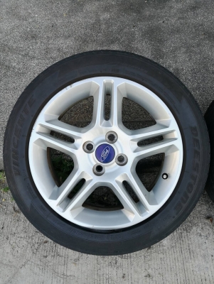 ขายล้อแม็ก ford fista ขอบ16 แม็กติดรถ ใช้ปกติ 3500บาท ขายล้อแม็ก ford fista ขอบ16 แม็กติดรถ ใช้ปกติ 3500บาท