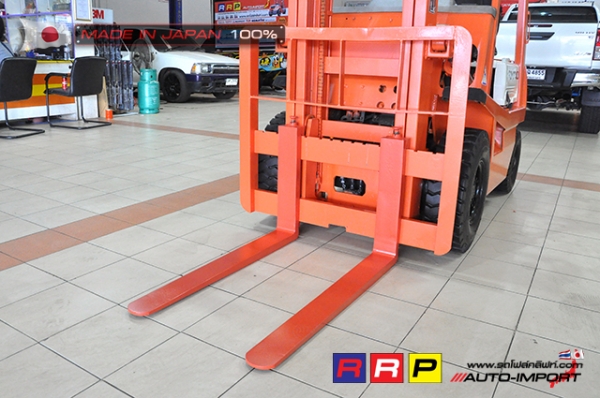 ขายรถโฟล์คลิฟท์มือสอง TOYOTA รุ่น 4FGL14-42943 นำเข้าจากประเทศญี่ปุ่น 100\% ไม่เคยใช้งานในไทย