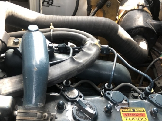 ขายรถตักล้อยาง TCM 810A-2 (เทียบเท่า WA30) (1,XXX ชั่วโมง) นำเข้าเองจากญี่ปุ่น สภาพสวยพร้อมใช้ มีVDOครับ ขายรถตักล้อยาง TCM 810A-2 (เทียบเท่า WA30) (1,XXX ชั่วโมง) นำเข้าเองจากญี่ปุ่น สภาพสวยพร้อมใช้ มีVDOครับ