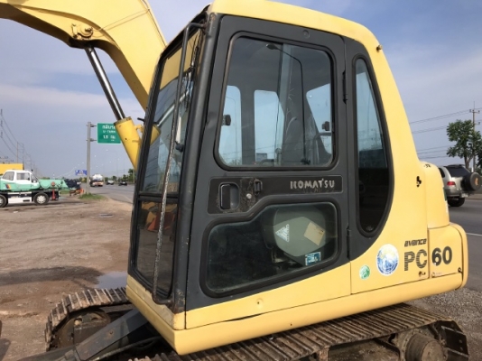 ขายรถขุด KOMATSU PC60-7 (3,XXX ชั่วโมง) นำเข้าเองจากญี่ปุ่น สภาพสวยพร้อมใช้ มีVDOการทำงานครับ