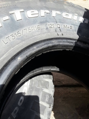 BF KM2 USA. 315-75-16 ปลายปี12 สภาพดี 1ชุด BF KM2 USA. 315-75-16 ปลายปี12 สภาพดี 1ชุด