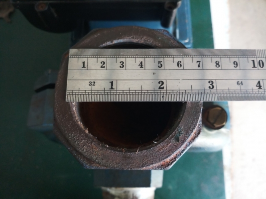 ปั๊มน้ำ ยี่ห้อ LUCKY PRO ขนาดมอเตอร์ 2 Hp ใช้ไฟ 220V ขนาดท่อน้ำเข้าออก 2 นิ้ว สภาพเดิมๆ