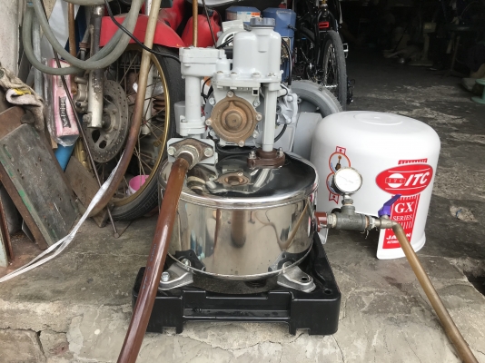 ขายปั๊มน้ำอัตโนมัติ Hitachi 150W เบิกถังสแตนเลสของใหม่และฝาครอบใหม่ สภาพดีมาก หมุนนิ่ม ตรวจเช็คแรงดันเรียบร้อย ไม่มีรั่วซึม พร้อมใช้งาน ราคา 3,300 บาทพร้อมส่ง