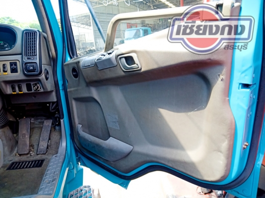 หัวเก๋ง  FUSO 628  หัวกว้าง สีฟ้าคราม บอดี้ใสมากครับ