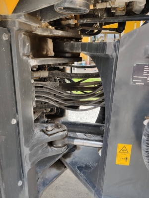 ขายถูก รถตัก KOMATSU WA380-5 นำเข้าจากญี่ปุ่น โทร.090-986-2521 อ๊อบ