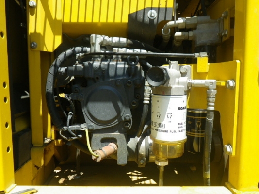 ขายรถขุดนำเข้าจากประเทศญี่ปุ่น komatsu pc120-8 แทรกว้าง 70cm  สนใจติดต่อสอบถาม 0923309229 อีด