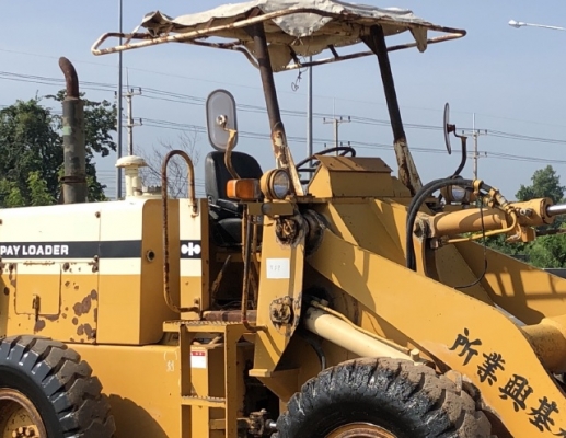 ขายรถตักล้อยาง KOMATSU 510 แขนยาวพิเศษ กรองเดี่ยว นำเข้าเองจากญี่ปุ่น สภาพสวยพร้อม มีVDOการทำงานครับ