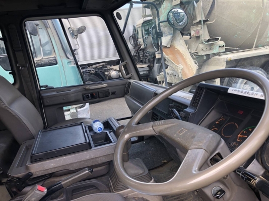รถ Isuzu Rocky 195 แรง เลขเครื่อง 6HE พร้อมหัวเจาะสว่าน Aichi 706 รถ Isuzu Rocky 195 แรง เลขเครื่อง 6HE พร้อมหัวเจาะสว่าน Aichi 706