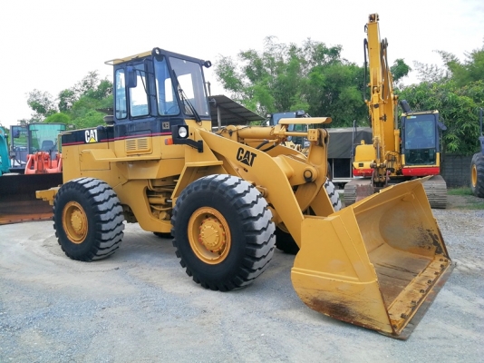 รถตัก CATERPILLAR 936E เก่าญี่ปุ่นแท้  สวยจริง พิมพ์นิยม !!!