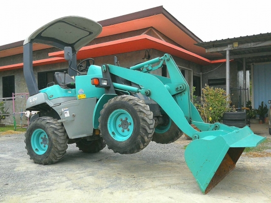 รถตัก KOBELCO  LK40Z-3  นำเข้าจากญี่ปุ่น สวยจริง สดจริง