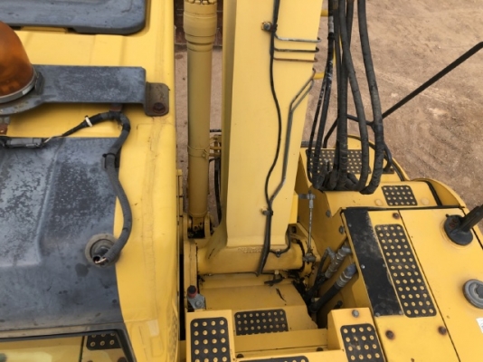 ขายรถขุด KOMATSU PC128US-8 ปี 2008 นำเข้าเองจากญี่ปุ่น สภาพสวยพร้อมใช้ มีVDOการทำงานครับ