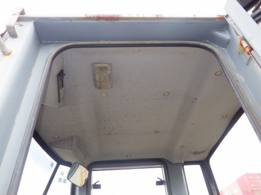 ขายรถตัก ยี่ห้อ TCM รุ่น E835