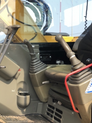 ขายรถขุด KATO 308US ปี 2012 มีลายหัวกระแทก นำเข้าเองจากญี่ปุ่น สภาพสวยพร้อมใช้ มีVDOการทำงานครับ