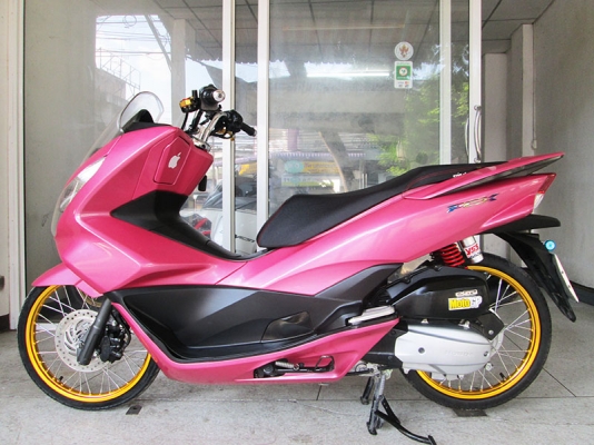 ขาย Honda PCX 150 ตัวไฟ LED ภาษีปี 63 แต่งสภาพสวย เครื่องดี สีสวย ใส่โช๊ค Yss