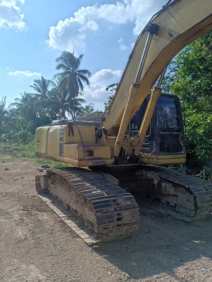 มี VDO ให้ชม.KOMATSU PC200-6 เอกสารเล่ม ระบบไฟเต็ม ราคา 650000