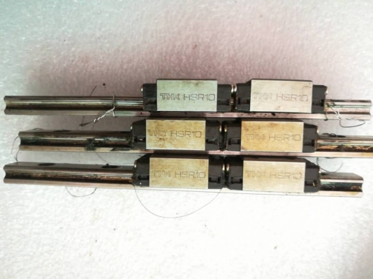 ทั้งหมด 300 บ.ส่งถึงบ้านฟรีโทร 083-2000058 LINE ID:line832923 รางสไลด์ความยาว 13 ซม.ความกว้าง 20 มม.ลูกเลื่อน 2 ชุด/ราง