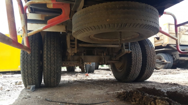 ขาย 245,000 ลูกพ่วงดั้ม 2 คาน ยางดี คัชซีสวย มีอยู่ทั้งหมด15 คัน หางอู่.สสุรชัย 5 หาง เป็นของอู่หน้าพระลาน 10 หาง สภาพสวยพร้อมใช้ เอกสารพร้อมโอน ลูกพ่วงอยู่ สระบุรี 090-772-3710 090-772-3708 ขาย 245,000 ลูกพ่วงดั้ม 2 คาน ยางดี คัชซีสวย มีอยู่ทั้งหมด15 คัน หางอู่.สสุรชัย 5 หาง เป็นของอู่หน้าพระลาน 10 หาง สภาพสวยพร้อมใช้ เอกสารพร้อมโอน ลูกพ่วงอยู่ สระบุรี 090-772-3710 090-772-3708