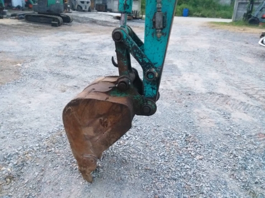 ขายรถแมคโค KOBELCO SK40SR แทรคยาง คอนโทรลสั้น ปั้มนิ้ว มีไปบ์ปิ้ง ติอต่อ 063-5628992