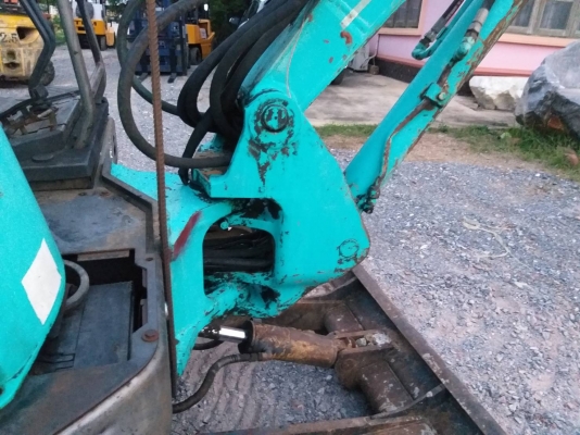 ขายรถแมคโค KOBELCO SK40SR แทรคยาง คอนโทรลสั้น ปั้มนิ้ว มีไปบ์ปิ้ง ติอต่อ 063-5628992