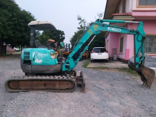 ขายรถแมคโค KOBELCO SK40SR แทรคยาง คอนโทรลสั้น ปั้มนิ้ว มีไปบ์ปิ้ง ติอต่อ 063-5628992
