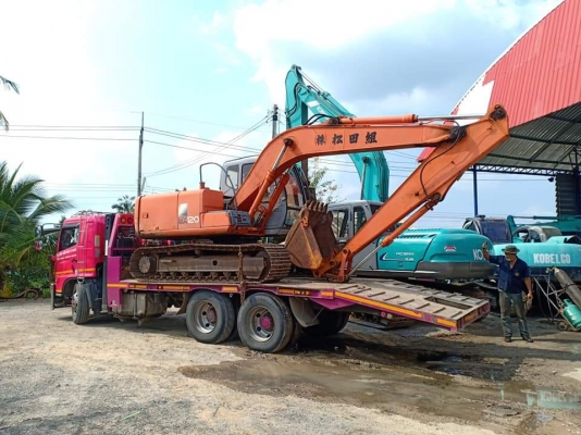 มาใหม่จ้า..HITACHI EX120-5. เก่านอกแท้  เดิมๆๆ  ปลายยาวพิเศษ  เครื่องปั๊มแห้ง  สวย  พร้อมใช้  โทร 089-3818694  จ๊อย