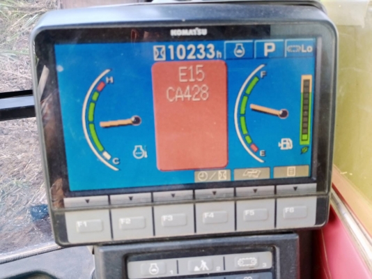 มี VDO ให้ชม.KOMATSU PC200-8 เอกสารเล่ม ไมล์ 10200 ชม.ราคา 1450000