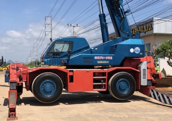ขายรถเครน TADANO GR250N-1 (ขนาด 25 ตัน) ปี 2007 นำเข้าเองจากญี่ปุ่น สภาพสวยพร้อมใช้งาน มีVDOการทำงาน