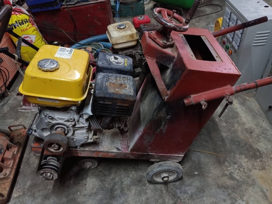 ขายด่วน เครื่องมือช่างเลิกกิจการ เครื่องตัดปูน เครื่องปั่นไฟ เครื่องปาดหน้าปูน 3รายการ เหมา 43000 บาท ใช้งานได้ปกติ