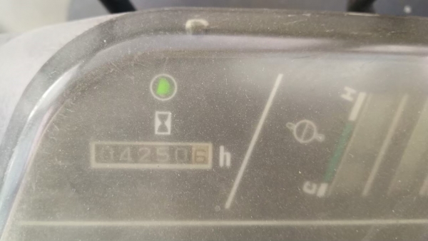 แบคโฮเล็ก KOMATSU PC40-7 เก่าญี่ปุ่นแท้ หัวเก๋ง พร้อมใช้
