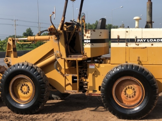 ขายรถตักล้อยาง KOMATSU 510 แขนยาวพิเศษ กรองเดี่ยว นำเข้าเองจากญี่ปุ่น สภาพสวยพร้อม มีVDOการทำงานครับ