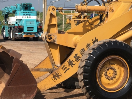 ขายรถตักล้อยาง KOMATSU 510 แขนยาวพิเศษ กรองเดี่ยว นำเข้าเองจากญี่ปุ่น สภาพสวยพร้อม มีVDOการทำงานครับ