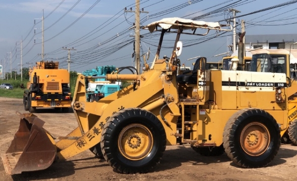 ขายรถตักล้อยาง KOMATSU 510 แขนยาวพิเศษ กรองเดี่ยว นำเข้าเองจากญี่ปุ่น สภาพสวยพร้อม มีVDOการทำงานครับ