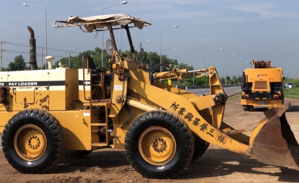 ขายรถตักล้อยาง KOMATSU 510 แขนยาวพิเศษ กรองเดี่ยว นำเข้าเองจากญี่ปุ่น สภาพสวยพร้อม มีVDOการทำงานครับ