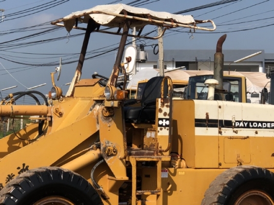 ขายรถตักล้อยาง KOMATSU 510 แขนยาวพิเศษ กรองเดี่ยว นำเข้าเองจากญี่ปุ่น สภาพสวยพร้อม มีVDOการทำงานครับ