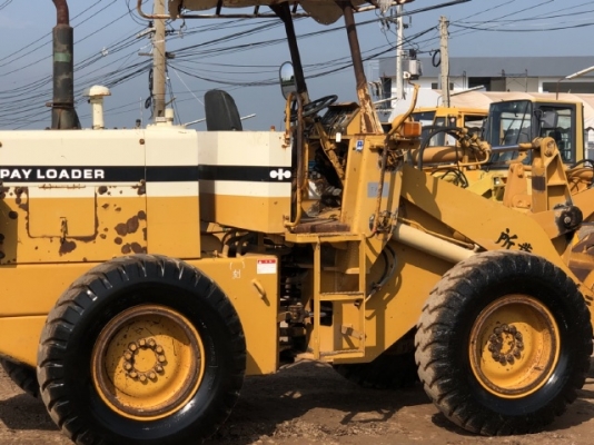 ขายรถตักล้อยาง KOMATSU 510 แขนยาวพิเศษ กรองเดี่ยว นำเข้าเองจากญี่ปุ่น สภาพสวยพร้อม มีVDOการทำงานครับ