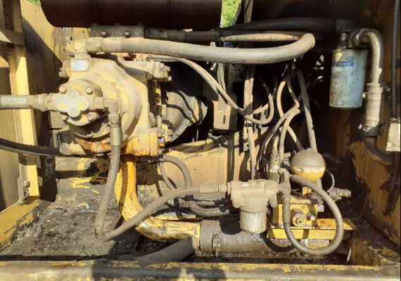 รถขุดแบ็คโฮ CAT E200B ไม่มีทะเบียน เครื่อง ปั้ม ช่วงล่างดี สนใจโทร0835601591,0903494058  อยู่ จ.อุดรธานี