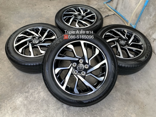 ล้อแม็ก 5รู114 Toyota CHR ขอบ 17 รุ่นใหม่ล่าสุด สีดำปัดเงา พร้อมยาง 215-60-17 Dunlop ปี 18 สภาพสวย
