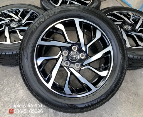 ล้อแม็ก 5รู114 Toyota CHR ขอบ 17 รุ่นใหม่ล่าสุด สีดำปัดเงา พร้อมยาง 215-60-17 Dunlop ปี 18 สภาพสวย