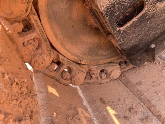 ขาย  585,000 ต่อรอง SUMITOMO SH200 -A1 เครื่องเดิม แรงดี ปั้ม K3V แรง โช่หนา เอวแน่น ไฟฟ้าครบ (ขาดมอเตอร์คันเร่ง) เอกสารเล่มทะเบียน แจ้งจอด  รถอยู่  นครพนม โทร 0610710295  สนใจ รายการสินค้า อื่นๆ ที่ เว็ปไชค์ Truck2Hand https://www.truck2hand.com/index.ph