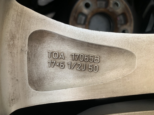 ล้อแม็ก 5รู114 Honda CRV G4 ขอบ 17 พร้อมยาง 225-65-17 Deestone ปลายปี 16